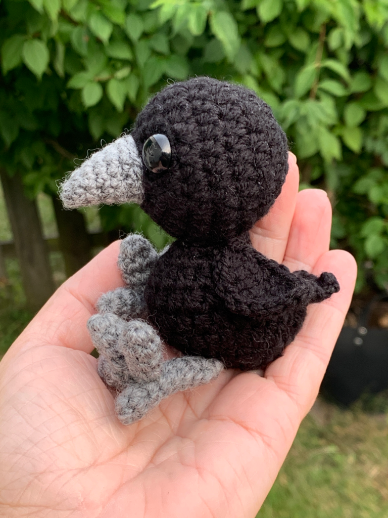 Baby Crow Crochet Pattern - Ellenkantarellen.com